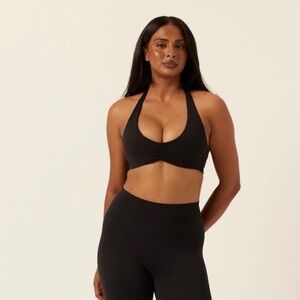 CSB Form Clara Crop in Black NWOT